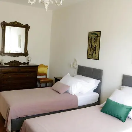 Luxury Jasmin سبليت