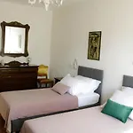 Luxury Jasmin Split