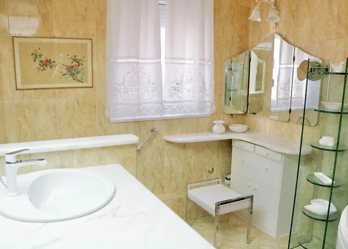 Maison d'hôtes Luxury Jasmin Split